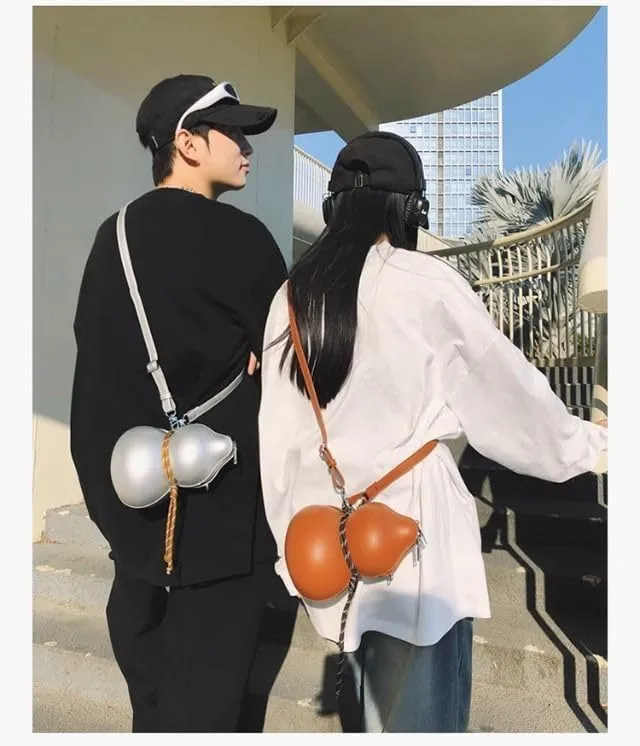 Black style wine gourd bag, single shoulder, ins trendy, backpack, crossbody bag，sports travel, suitable for cosplay