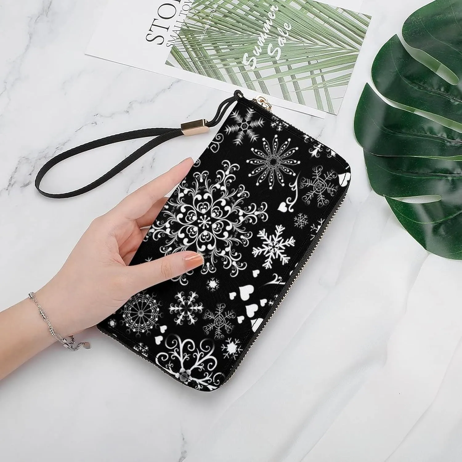 Donnapink Various Snowflakes Set Seamless On Black Long Clutch Wallet, Long Handbag with Removable Wristlet Strap, PU Leather Zip Purse, Credit Pass Case Card-Holder for Men Women