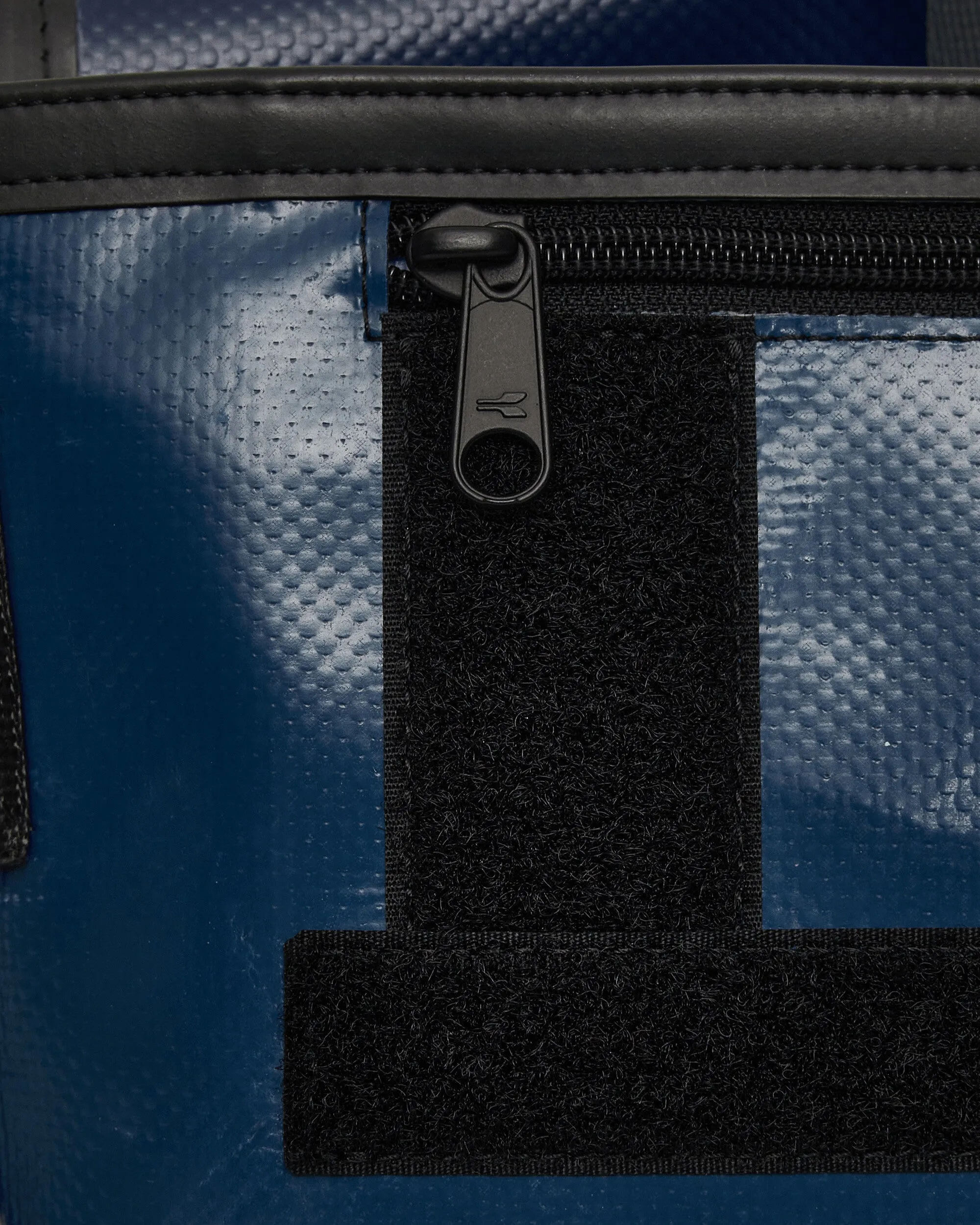 F41 Hawaii Five-0 Extra Small Messenger Bag Blue / White