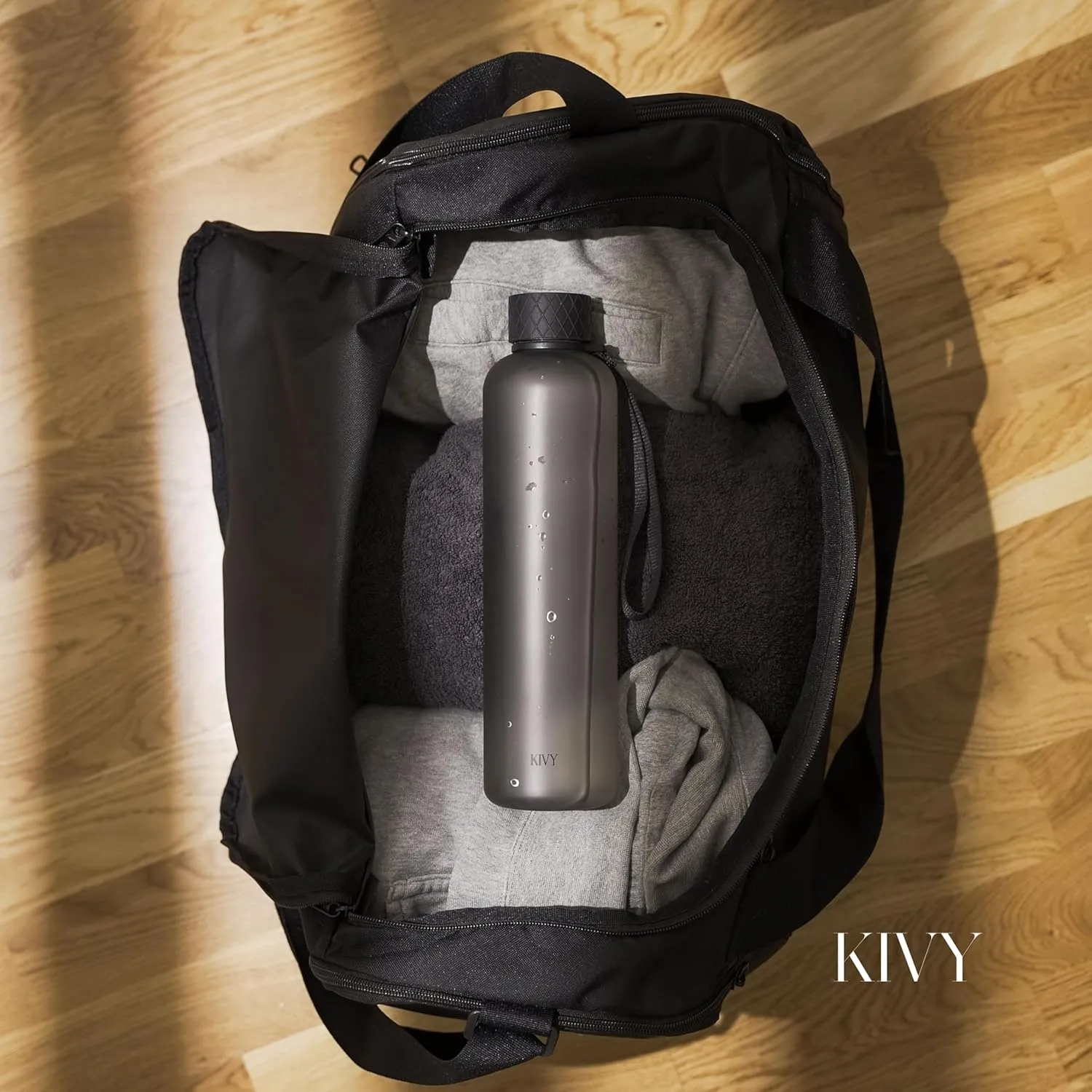 KIVY Slim Water Bottle 32oz [Lightweight & Shatterproof] Fits Backpack & Cupholder for Travel, Sports, School, Gym - Black water bottle no straw - Mens water bottle screw top - Dishwasher Safe
