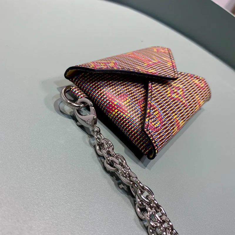 LOV2 Bags - Fashion Bags  2380