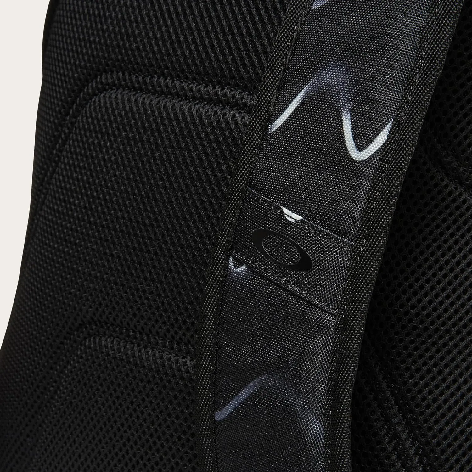 Oakley Backpacks Primer Recycled Laptop Bag, Vanish Lines Black, One Size