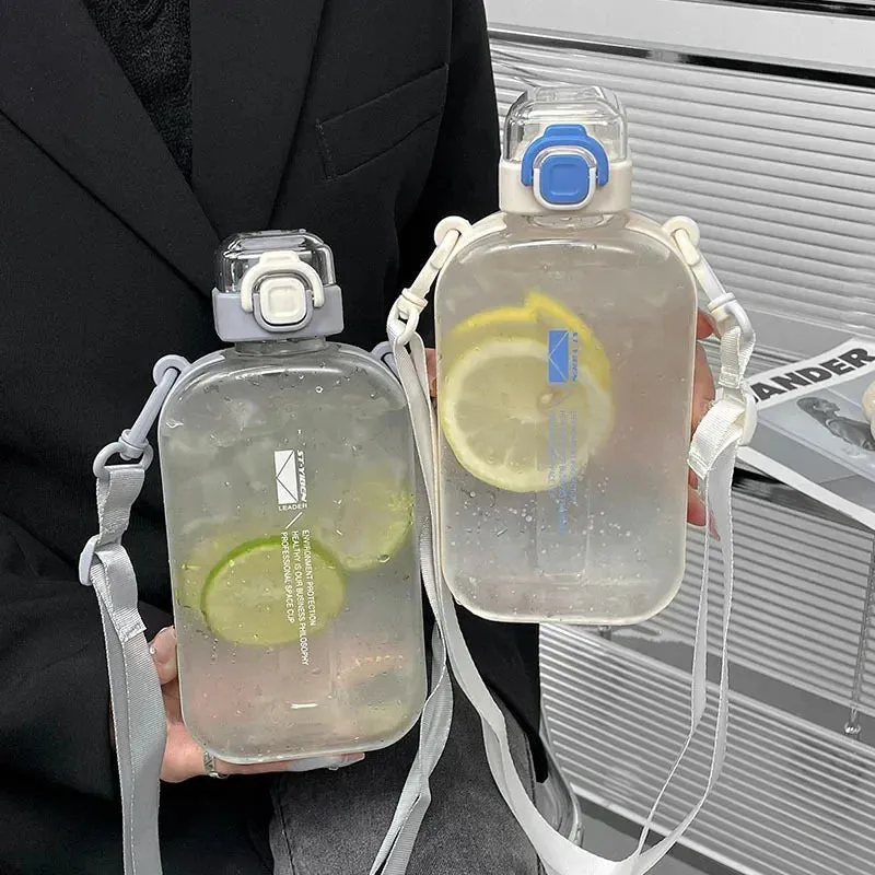 Premium Transparent Water Bottle – 750ML Portable Travel Canteen with Adjustable Strap – Elegant Slim Design for Sports, Camping & Outdoor Activities – Time & Volume Markers, Silicone Straw