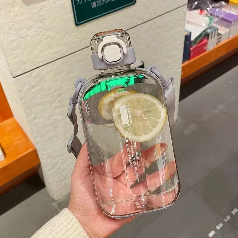 Premium Transparent Water Bottle – 750ML Portable Travel Canteen with Adjustable Strap – Elegant Slim Design for Sports, Camping & Outdoor Activities – Time & Volume Markers, Silicone Straw