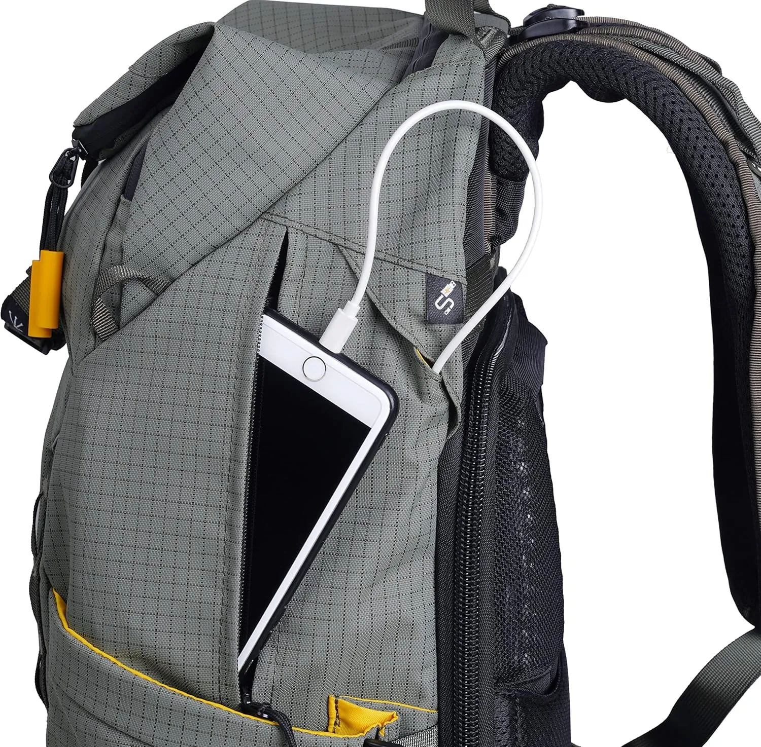 VANGUARD VEO Active 42 Camera Backpack, Khaki Green